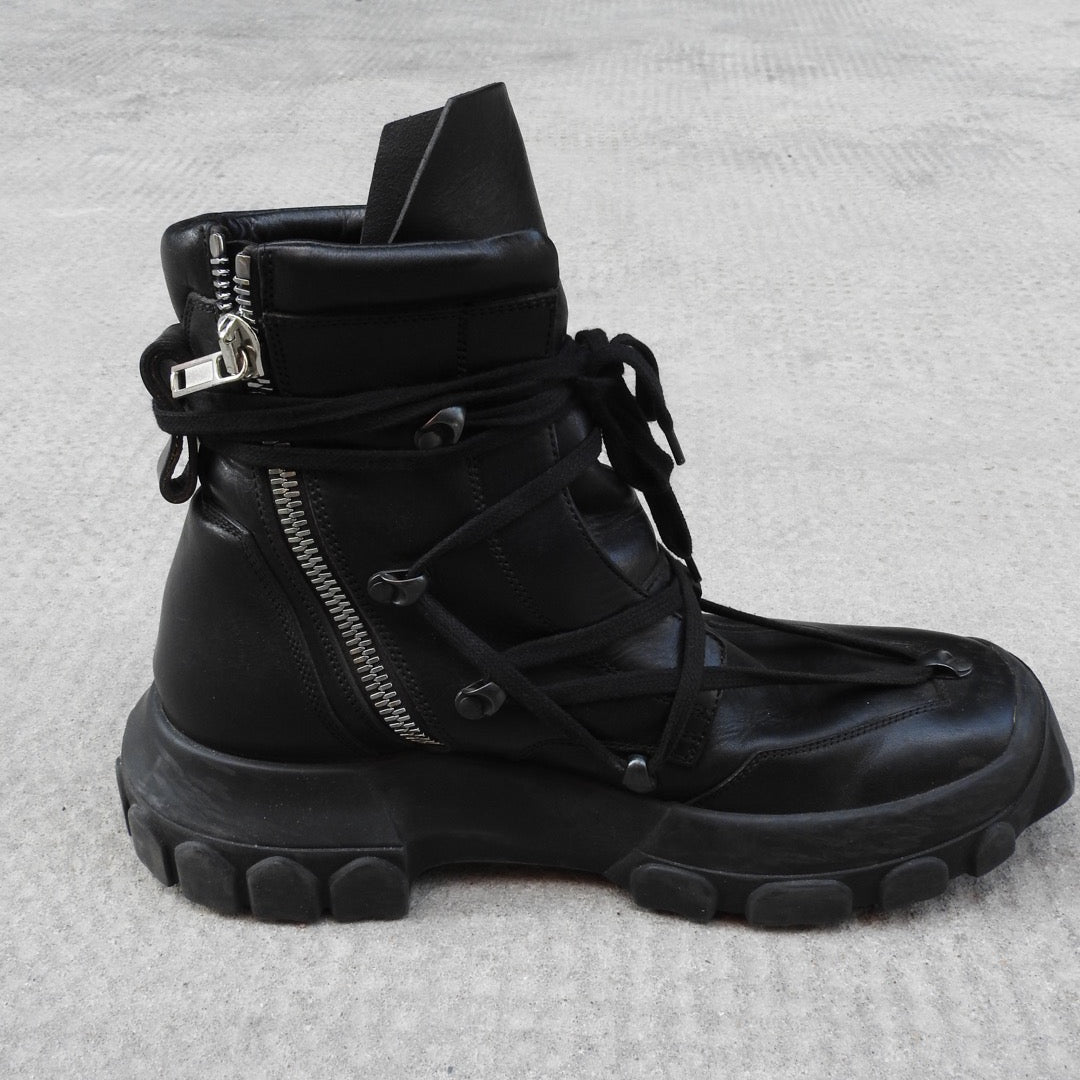 RICK OWENS SS18 DIRT PENTAGRAM TRACTOR BOOTS