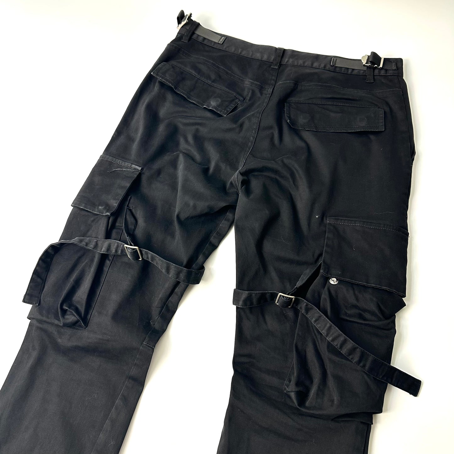 Vuja De Studio 003/Black Cargo Pants 2.0