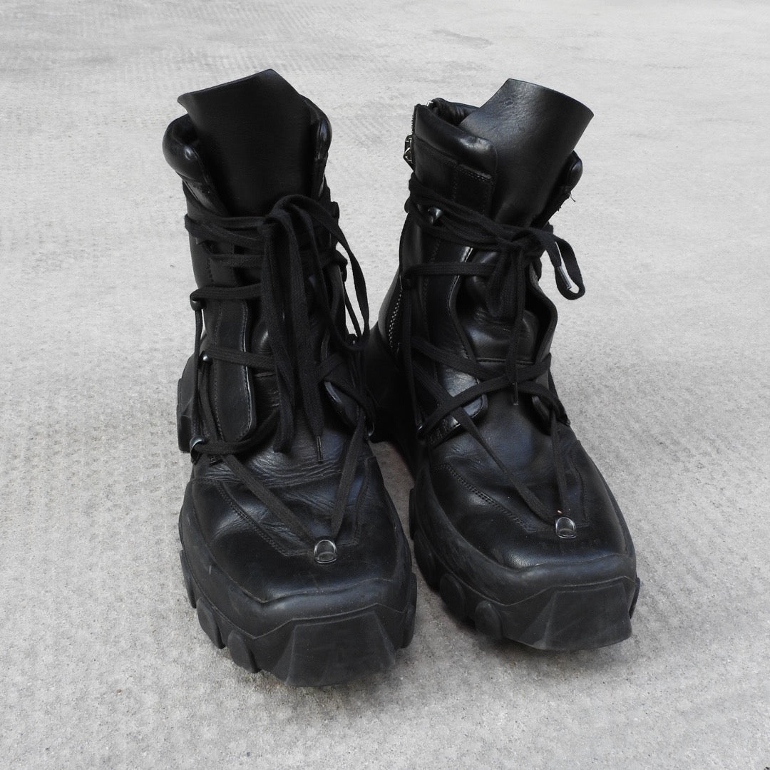 RICK OWENS SS18 DIRT PENTAGRAM TRACTOR BOOTS