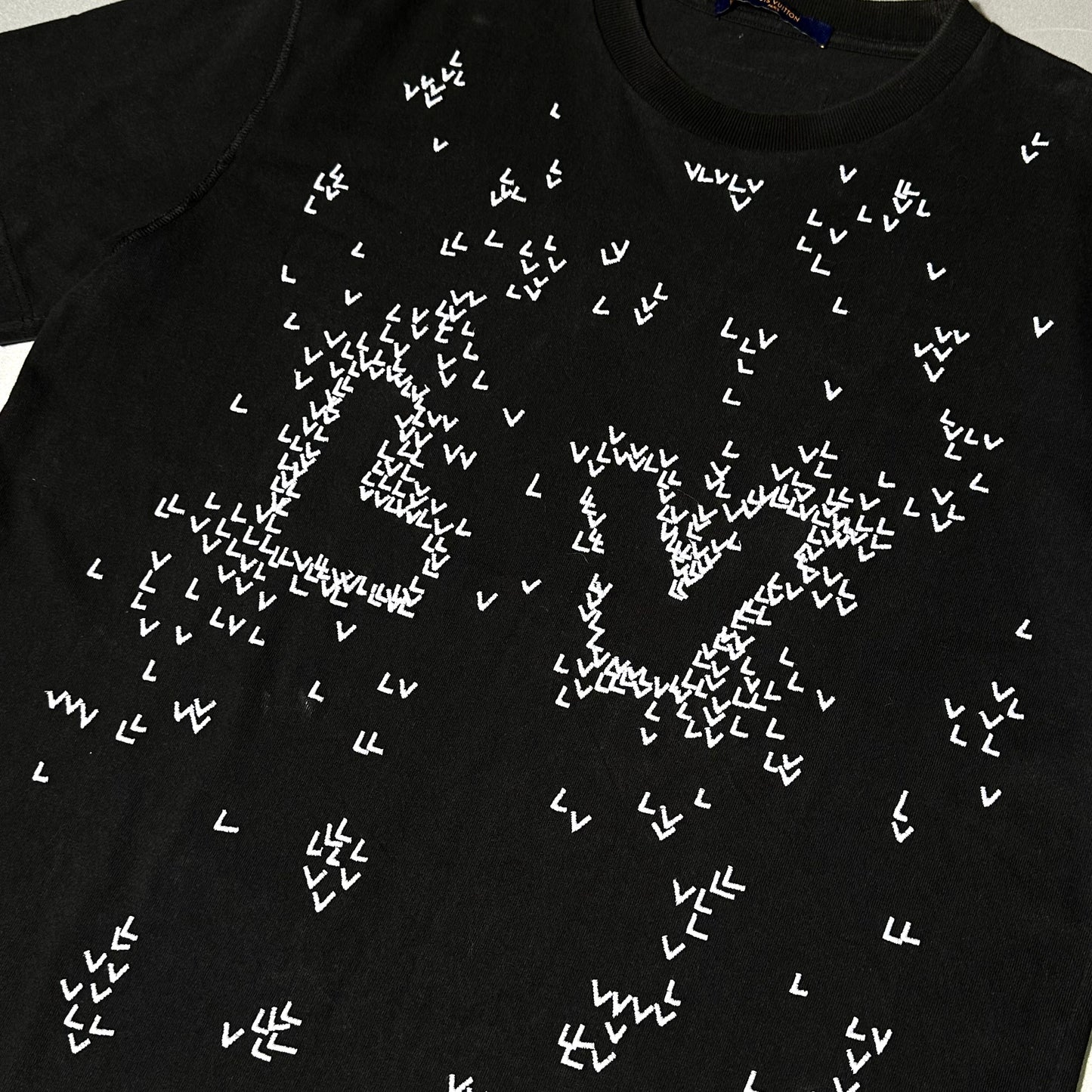 LOUIS VUITTON SPREAD EMBROIDERY T-SHIRT